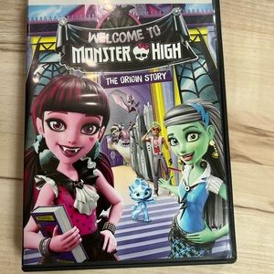 Group of 6 Monster High Movies